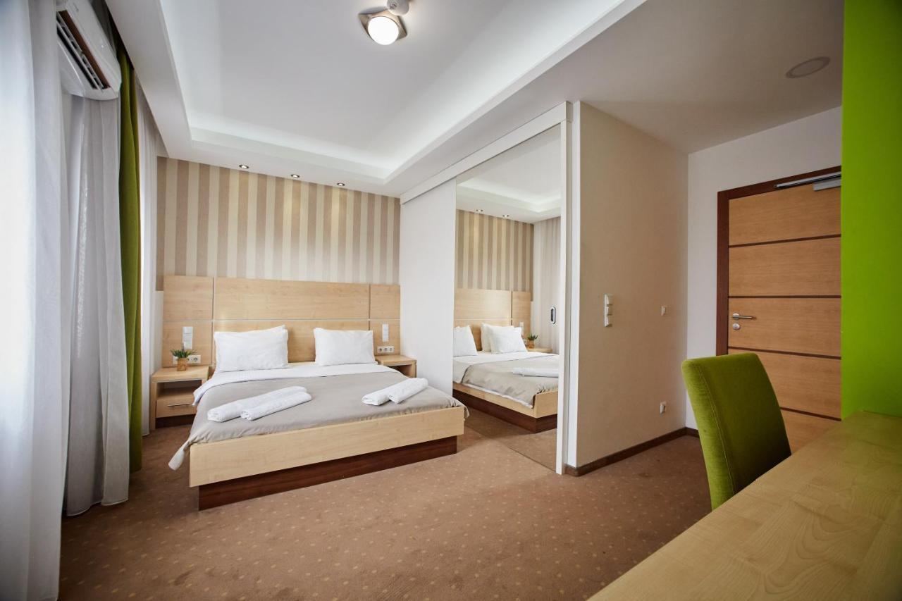 Laurus Motel Airport Tuzla Zivinice Экстерьер фото